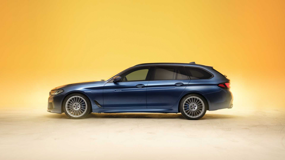 Среди обновлённых BMW 5-Series появился 621-сильный универсал