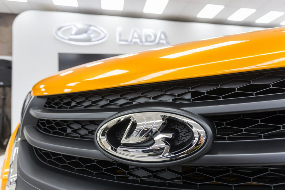 Lada начала продажи автомобилей через интернет