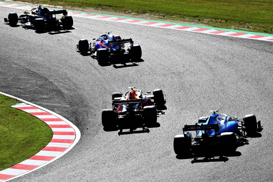 ​«Формула-1» отменила этапы в Азербайджане, Сингапуре и Японии