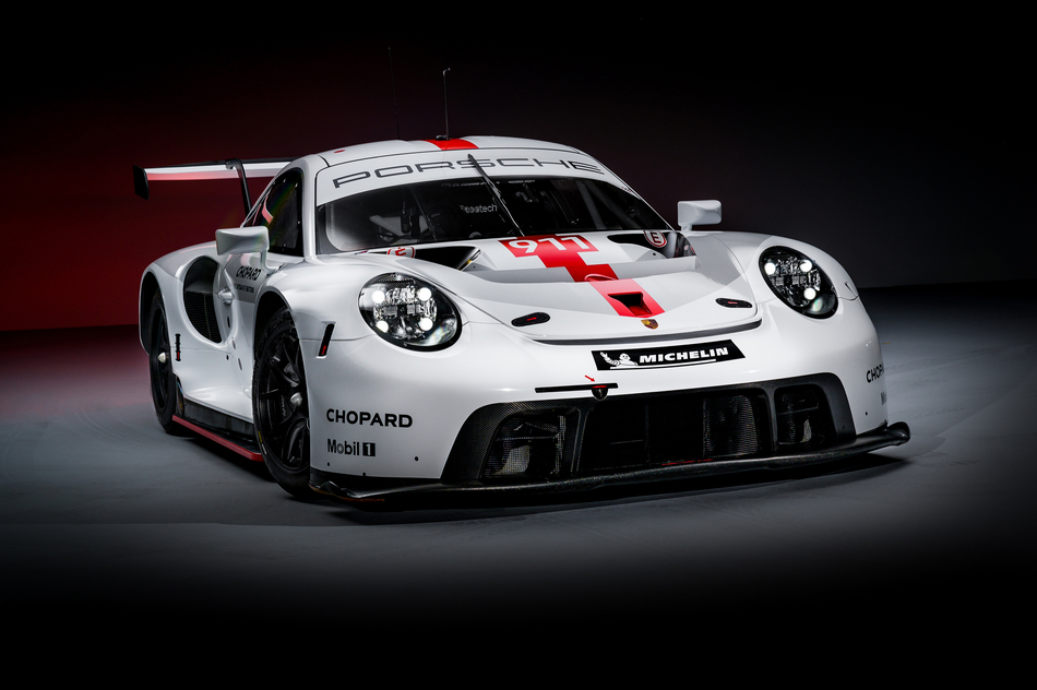 Porsche 911 RSR не поменял ориентацию