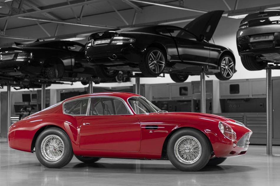 Aston Martin DB4 GT Zagato Continuation: ретросуперкар в нагрузку