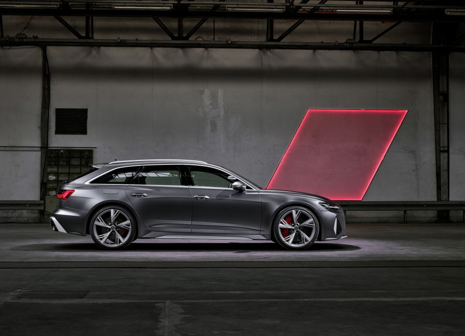 Audi RS6 Avant: магия цифр