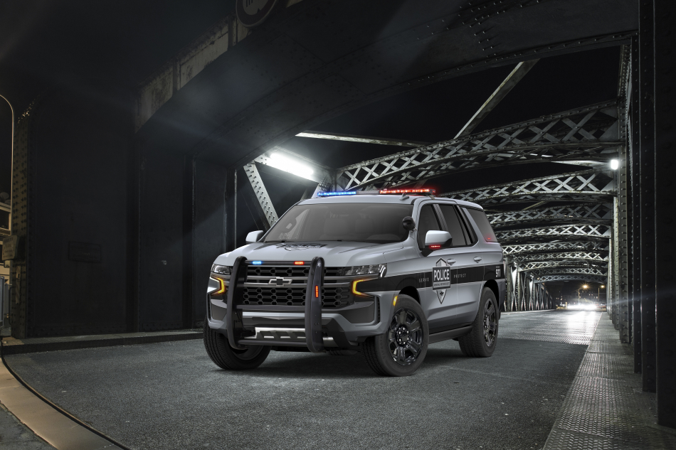 Новый Chevrolet Tahoe надел полицейскую форму