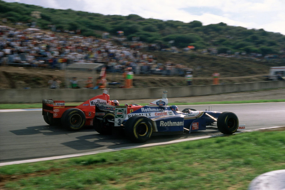 Жак Вильнёв (Williams) и Михаэль Шумахер (Ferrari) на Гран-при Европы Формулы-1 сезона-1997
