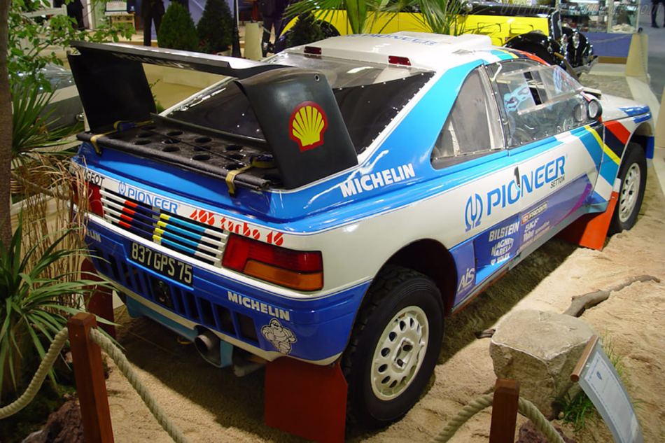 Peugeot 405 turbo 16 «Grand Raid» в музее