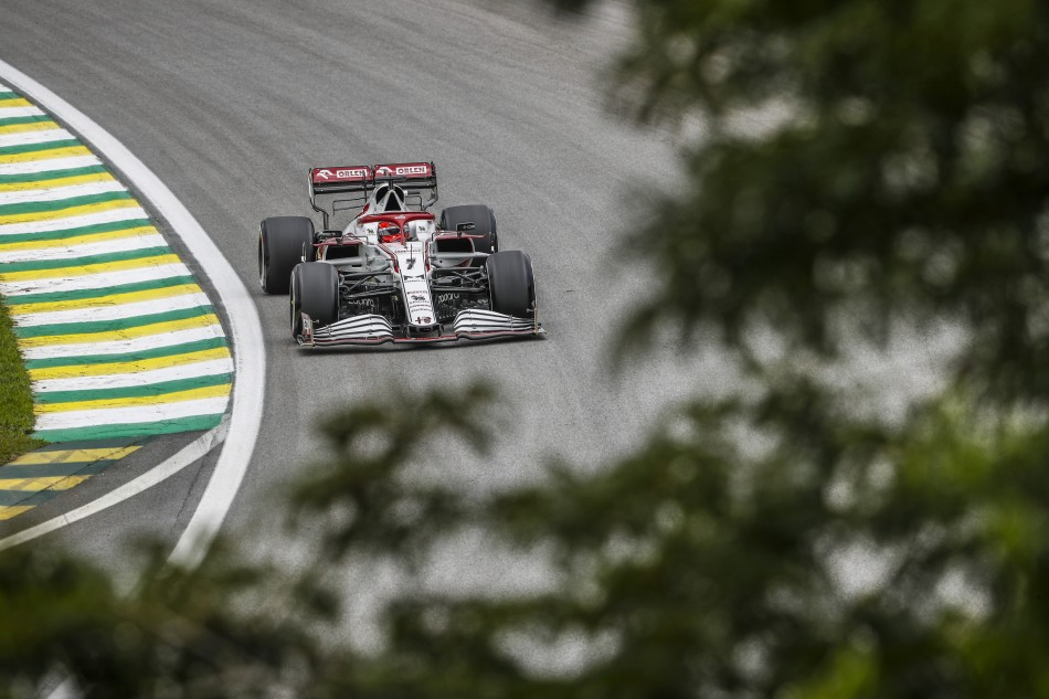 Кими Райкконен (Alfa Romeo) на Гран-при Сан-Паулу Формулы-1 сезона-2021