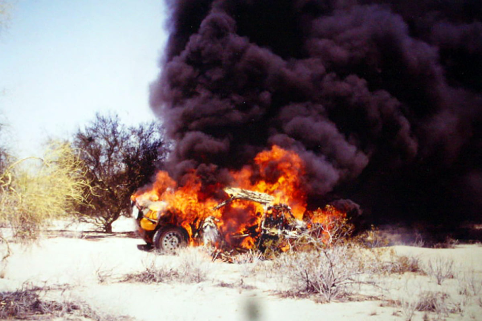 пожар Peugeot 205 turbo 16 «Grand Raid» 