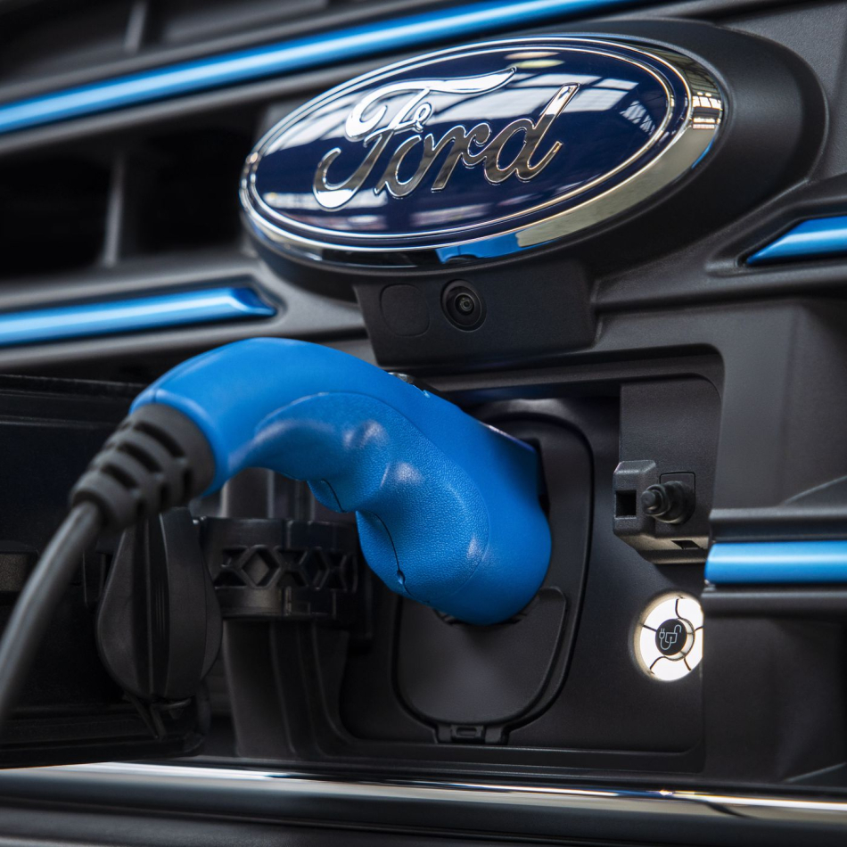 ​Ford показал пример всем конкурентам: «электрификация» привела к рекордному росту акций