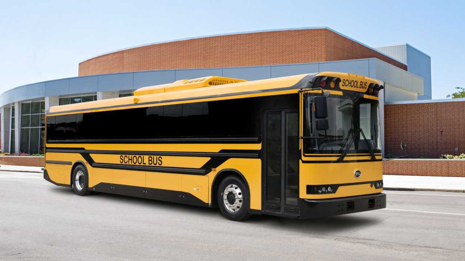 США потратят миллиарды на электрические и газовые школьные автобусы