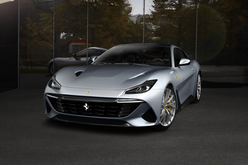 Ferrari купе с полным приводом и атмосферным V12