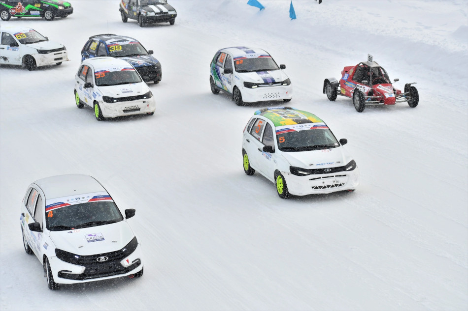 Первый этап чемпионата России по трековым гонкам 2022 года на автодроме КВЦ в Тольятти