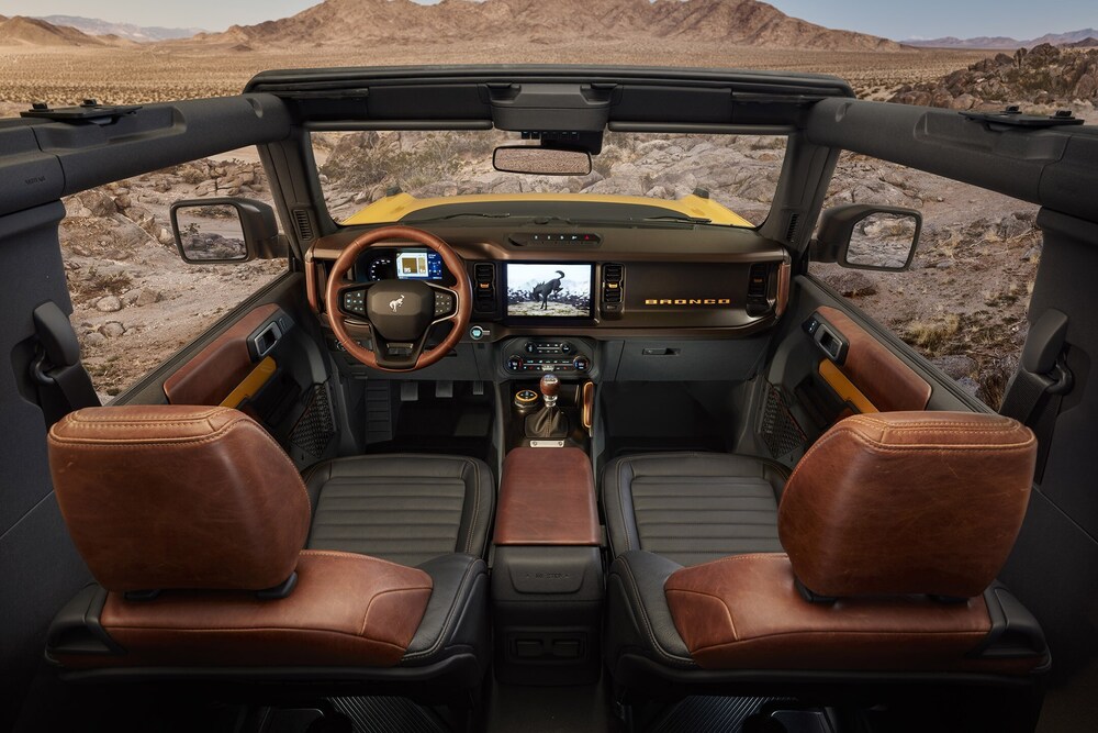 Ford Bronco 6 поколение (2020) Внедорожник 3 дв. интерьер 