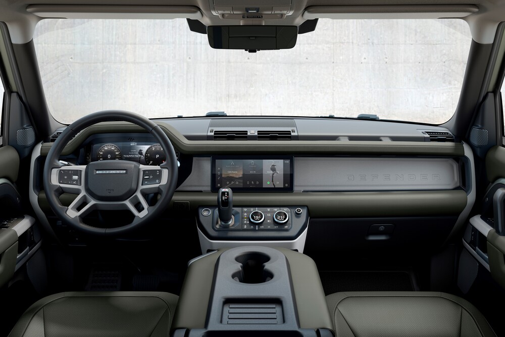Land Rover Defender 2 поколение (2019) Внедорожник 3 дв. интерьер 