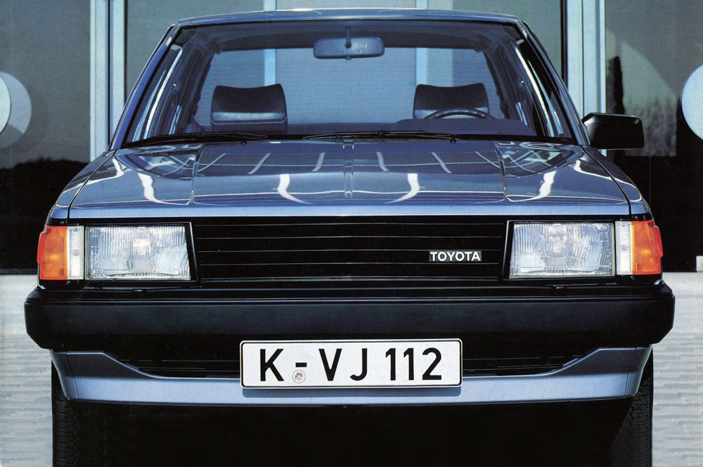 Toyota Carina 3 поколение A60 (1981-1988) Седан