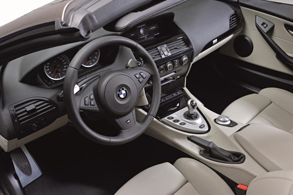 BMW M6 E64 (2006-2010) Кабриолет интерьер 