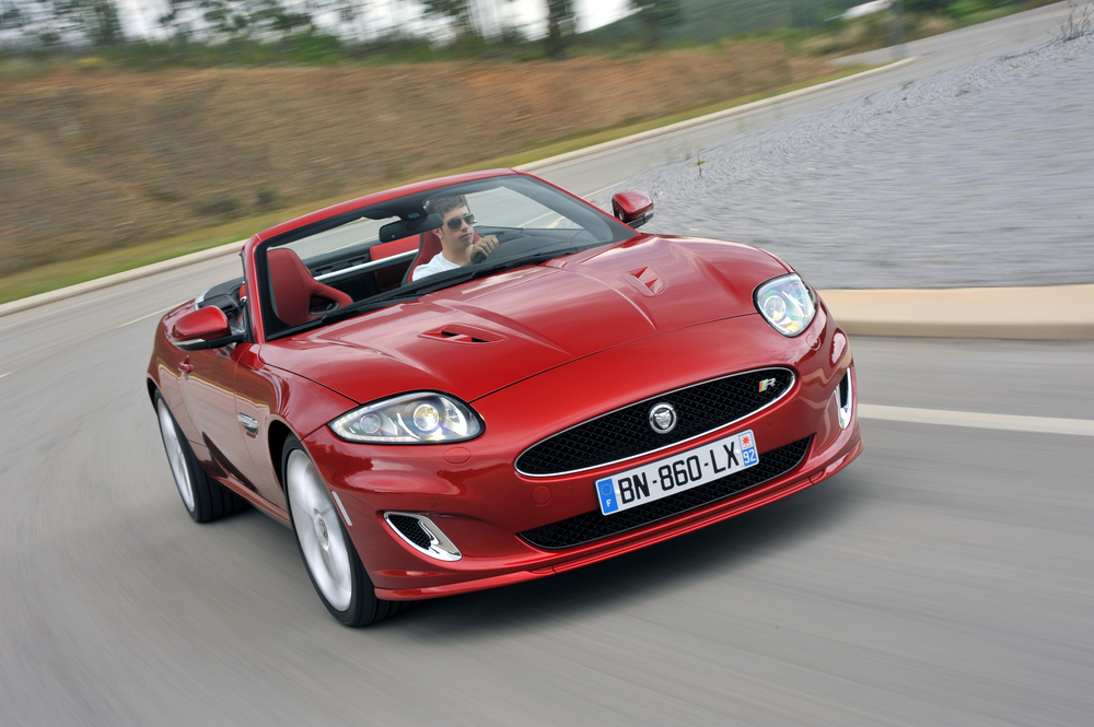 Jaguar XKR 2 поколение [2-й рестайлинг] (2011-2014) кабриолет 