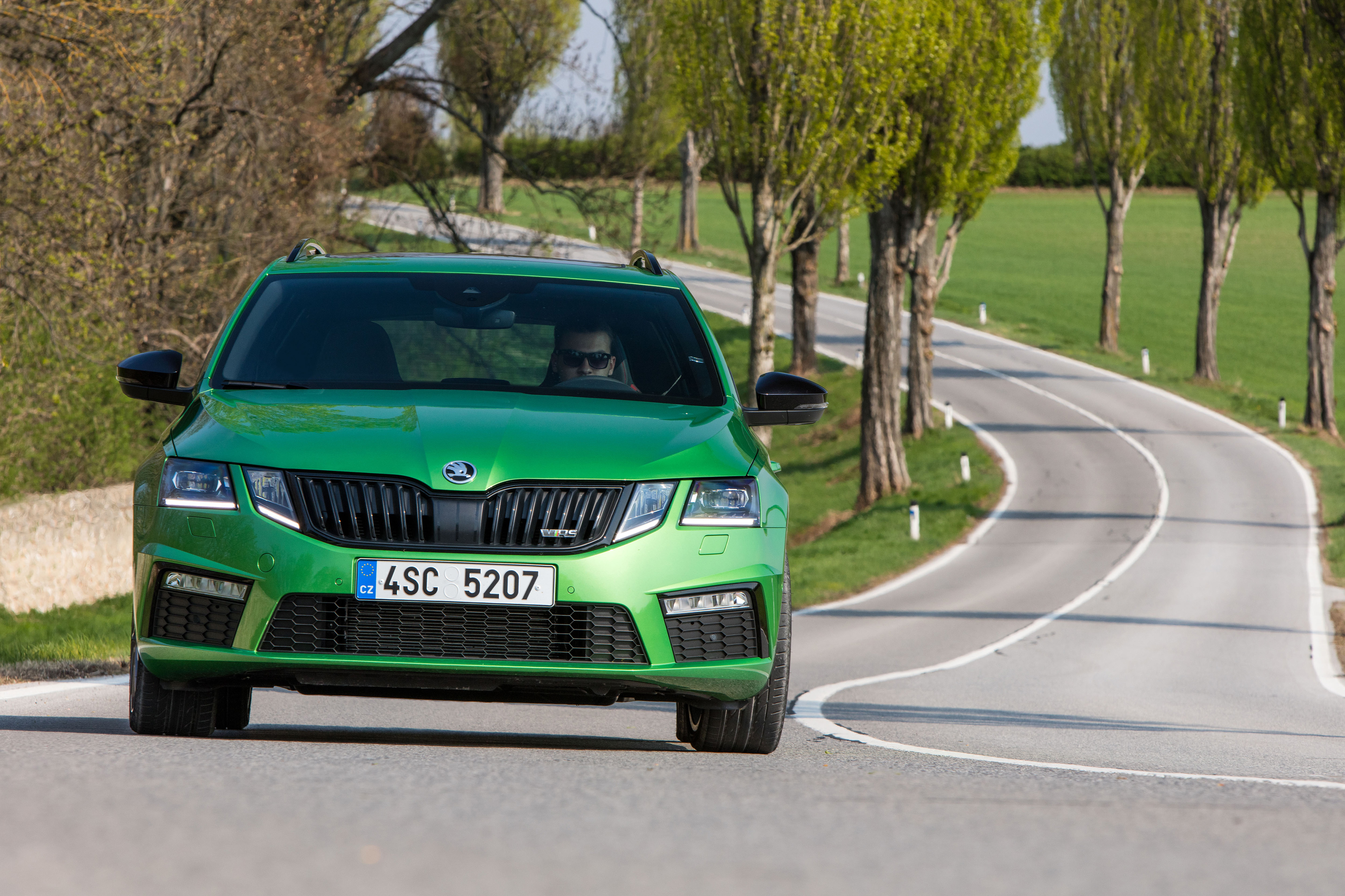 Ход шкоды. Skoda Octavia RS Combi 2017. Škoda Octavia RS 2019. Škoda Octavia RS 2020. Octavia RS Combi 2020.