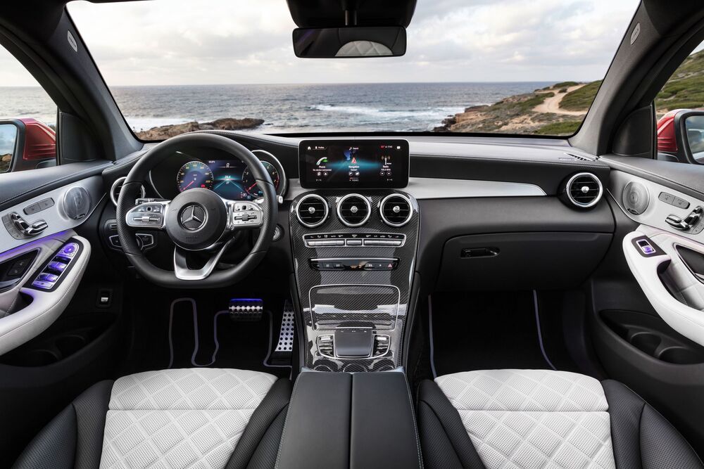 Mercedes-Benz GLC Coupe X253 [рестайлинг] (2019) Кроссовер 5 дв интерьер 