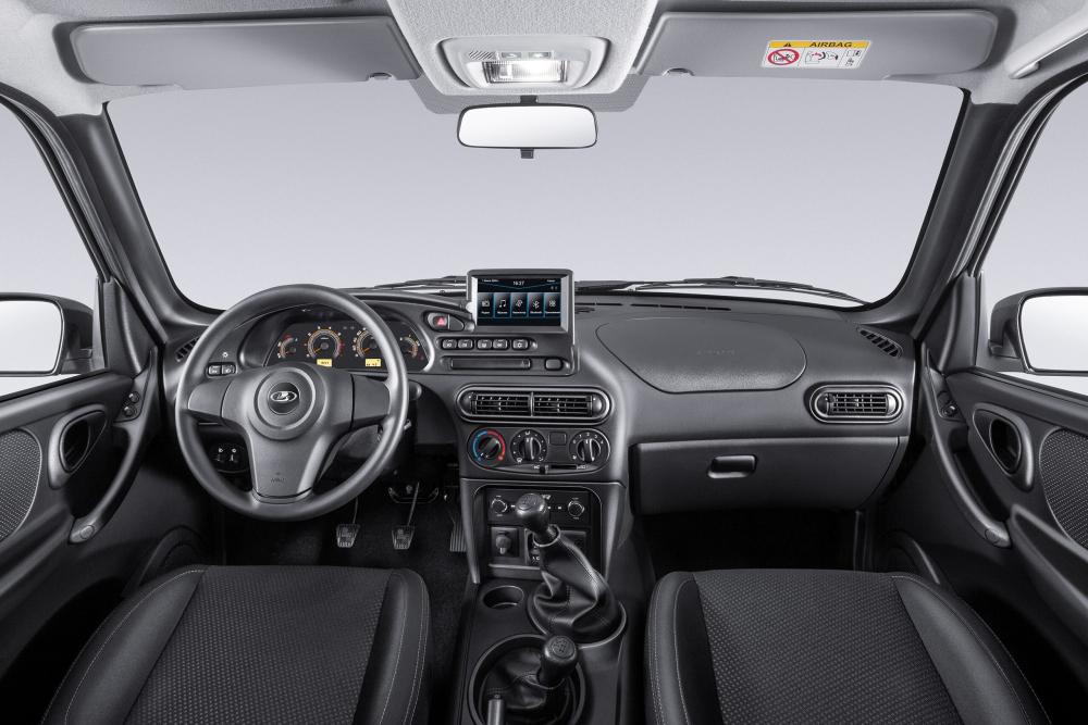 ВАЗ (Lada) Niva 1 поколение (2020) Внедорожник 5 дв. Off-road интерьер 