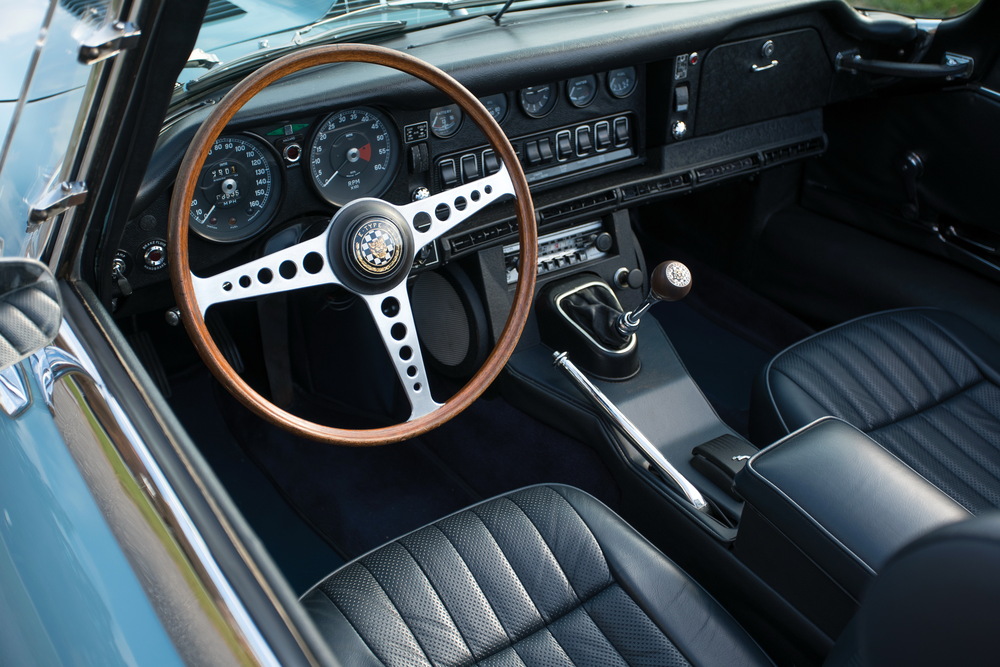 Jaguar E-Type Series 2 (1968-1971) кабриолет 