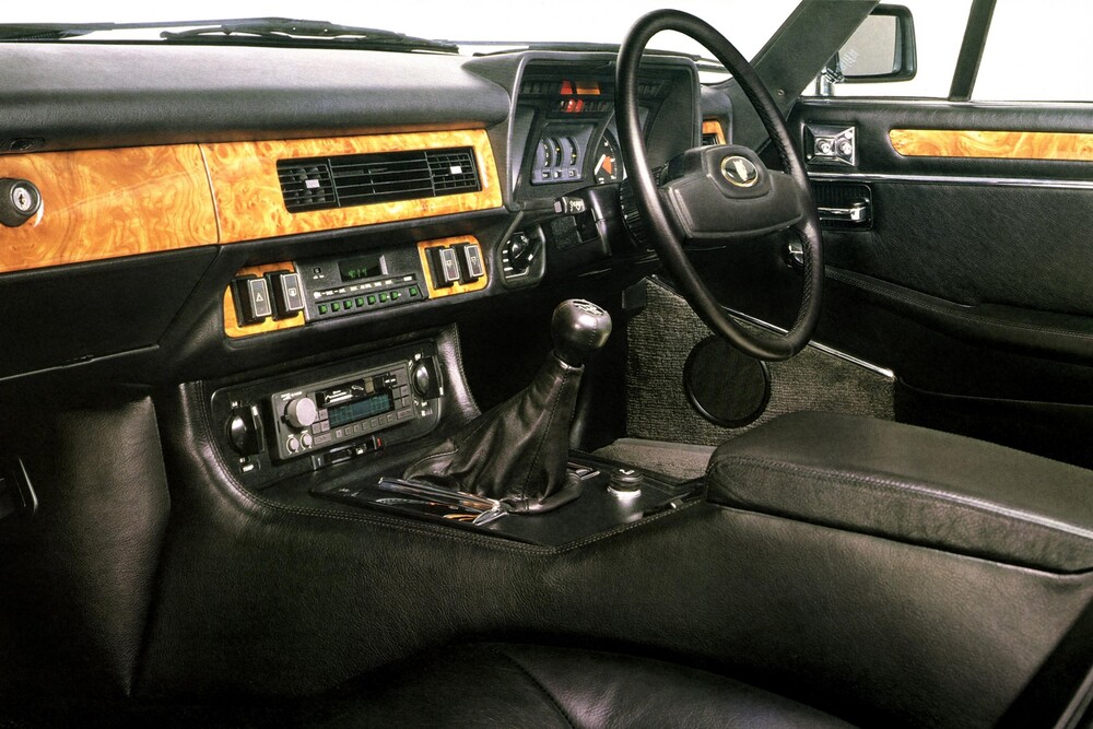 Jaguar XJS 1 поколение (1983-1991) кабриолет 