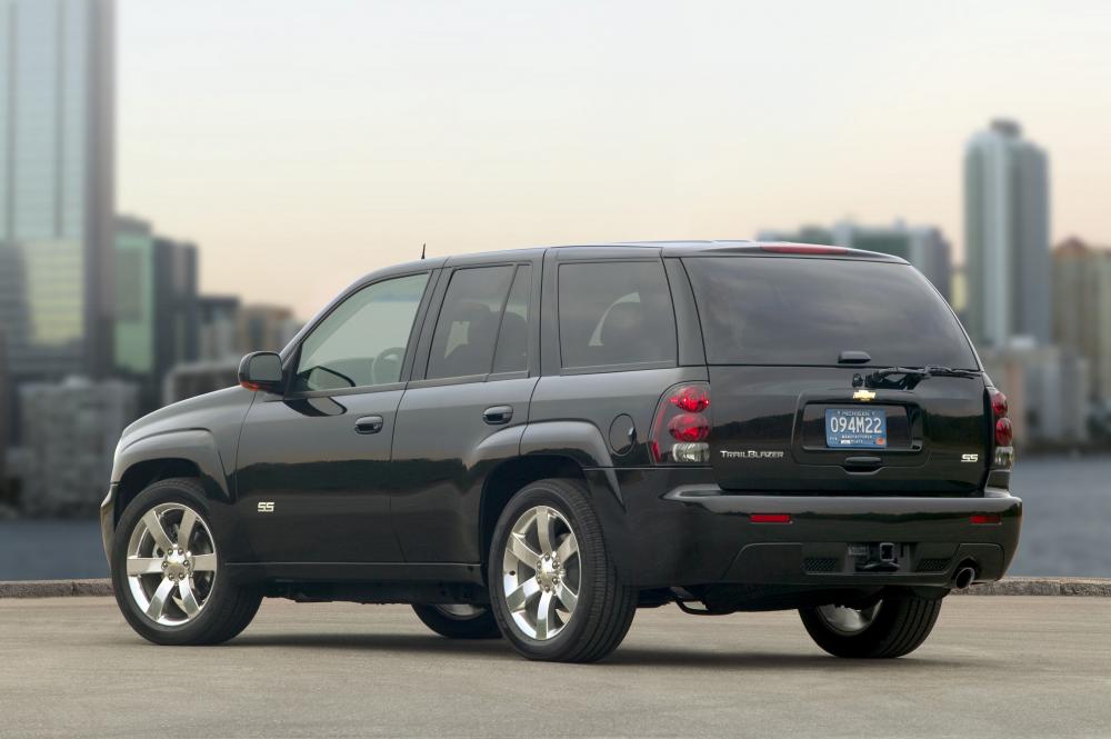 Chevrolet TrailBlazer 1 поколение рестайлинг (2005-2009) SS внедорожник