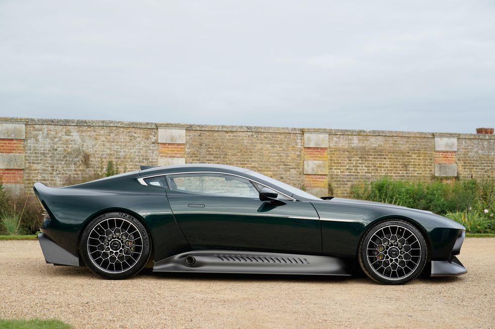 Aston Martin Victor