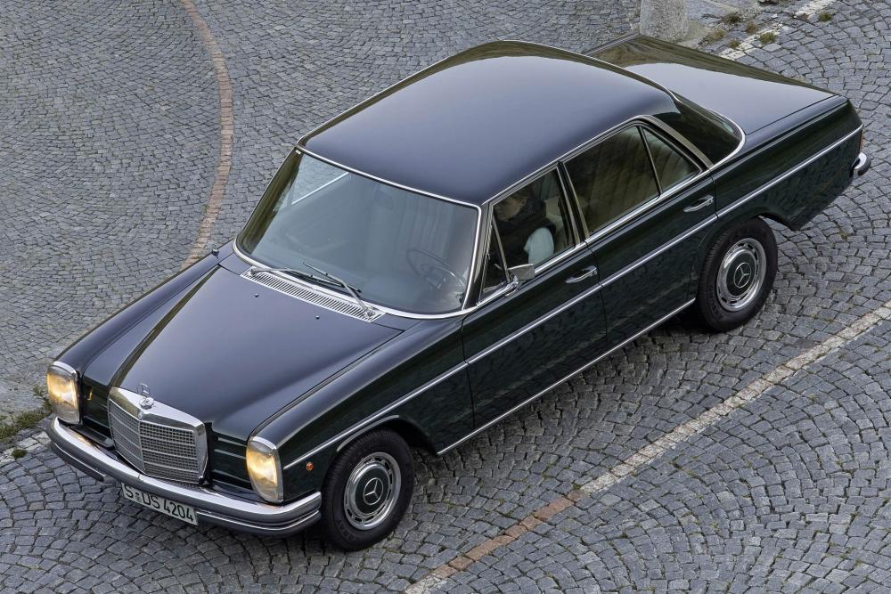 Mercedes-Benz W114 1 поколение (1967-1977) Седан