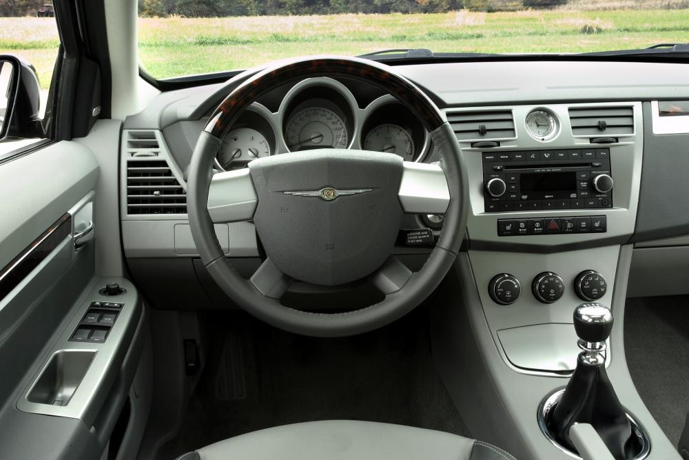 Chrysler Sebring 3 поколение (2007-2010) Седан интерьер 
