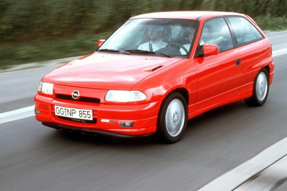 Opel Astra 1 поколение F (1991-1994) GSi хетчбэк 3-дв.