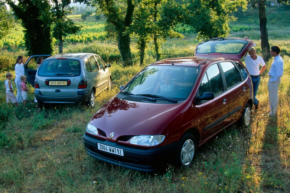 Renault Megane 1 поколение (1996-1999) Scenic минивэн