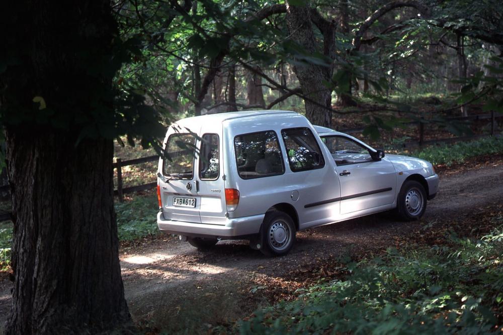 Volkswagen Caddy 2 поколение Фургон