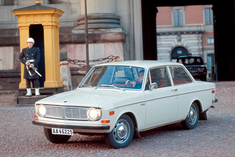 Volvo 140 1 поколение (1966-1975) Седан 2-дв.