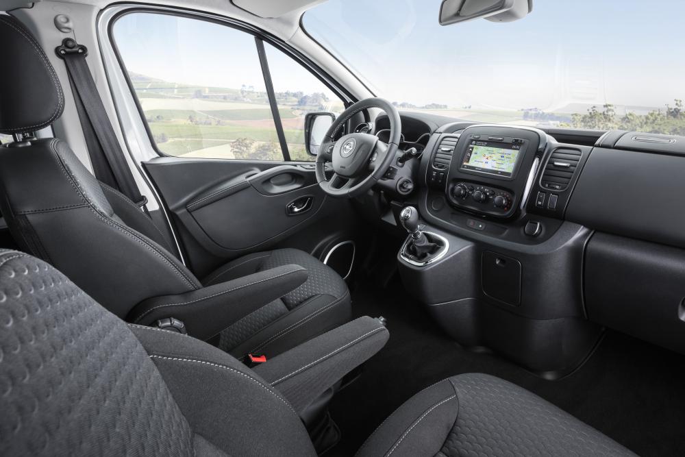 Opel Vivaro B (2014-2019) Минивэн Long интерьер 