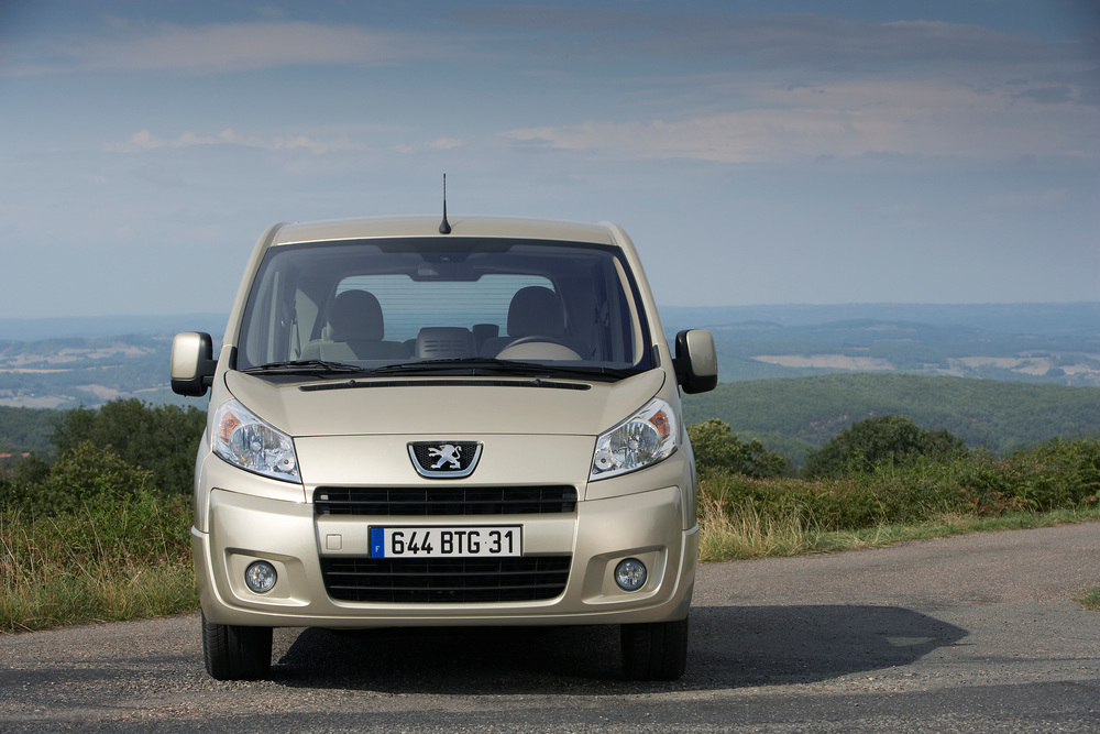 Peugeot Expert 2 поколение (2007-2012) Минивэн