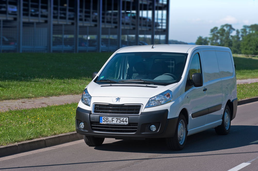Peugeot Expert 2 поколение [рестайлинг] (2012-2019) VU фургон