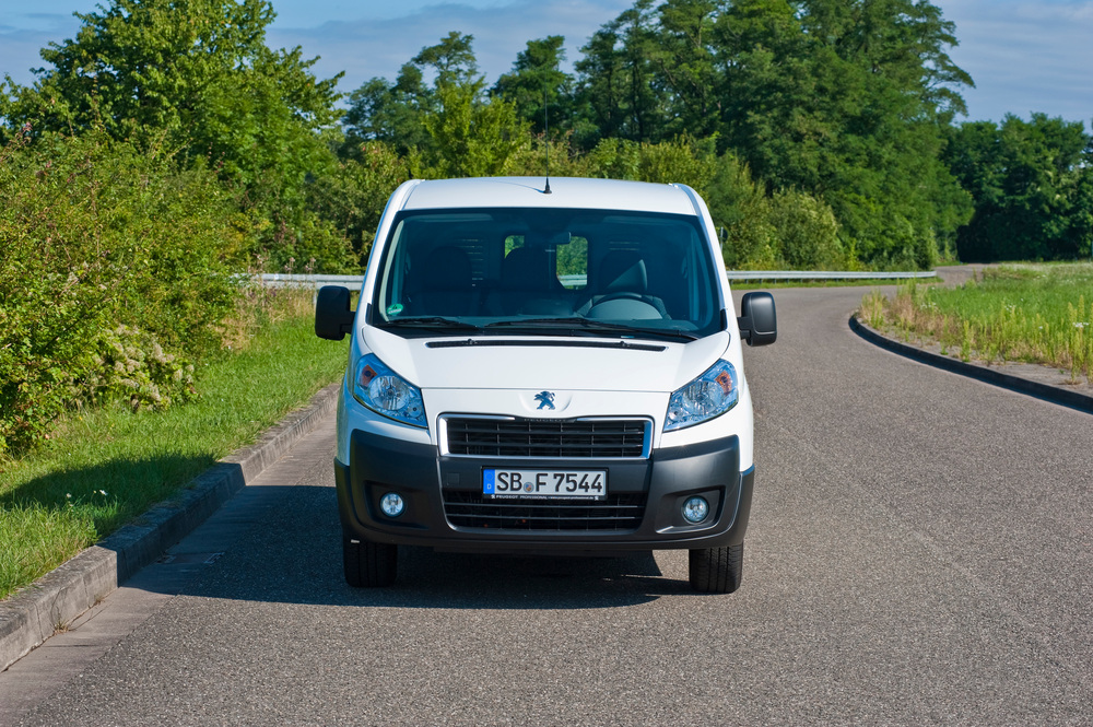 Peugeot Expert 2 поколение [рестайлинг] (2012-2019) VU фургон