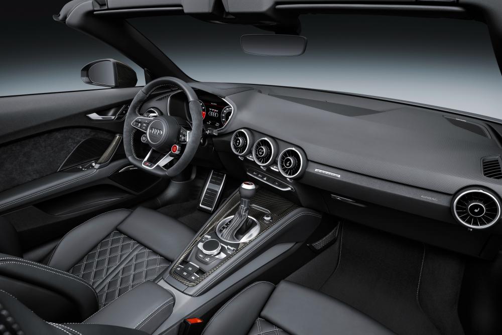 Audi TT RS Typ 8S (2016-) Родстер интерьер 