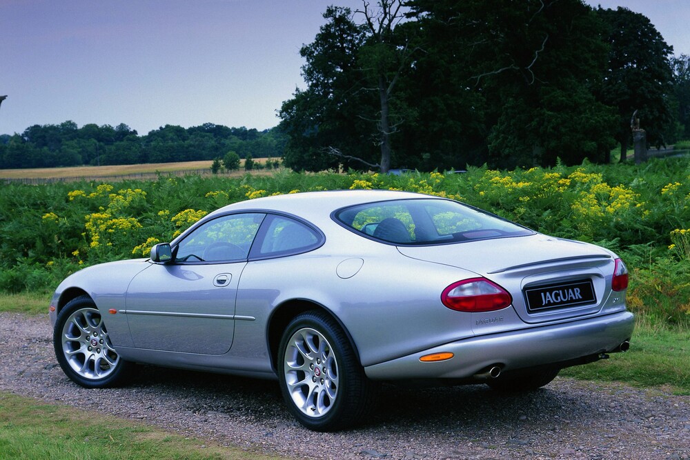 Jaguar XKR 1 поколение (1998-2000) купе 