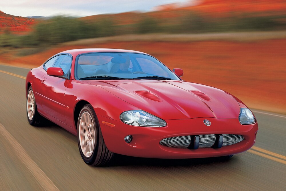 Jaguar XKR 1 поколение (1998-2000) купе 