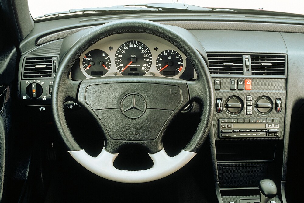 Mercedes-Benz C-klasse AMG W202 (1995-1997) Седан