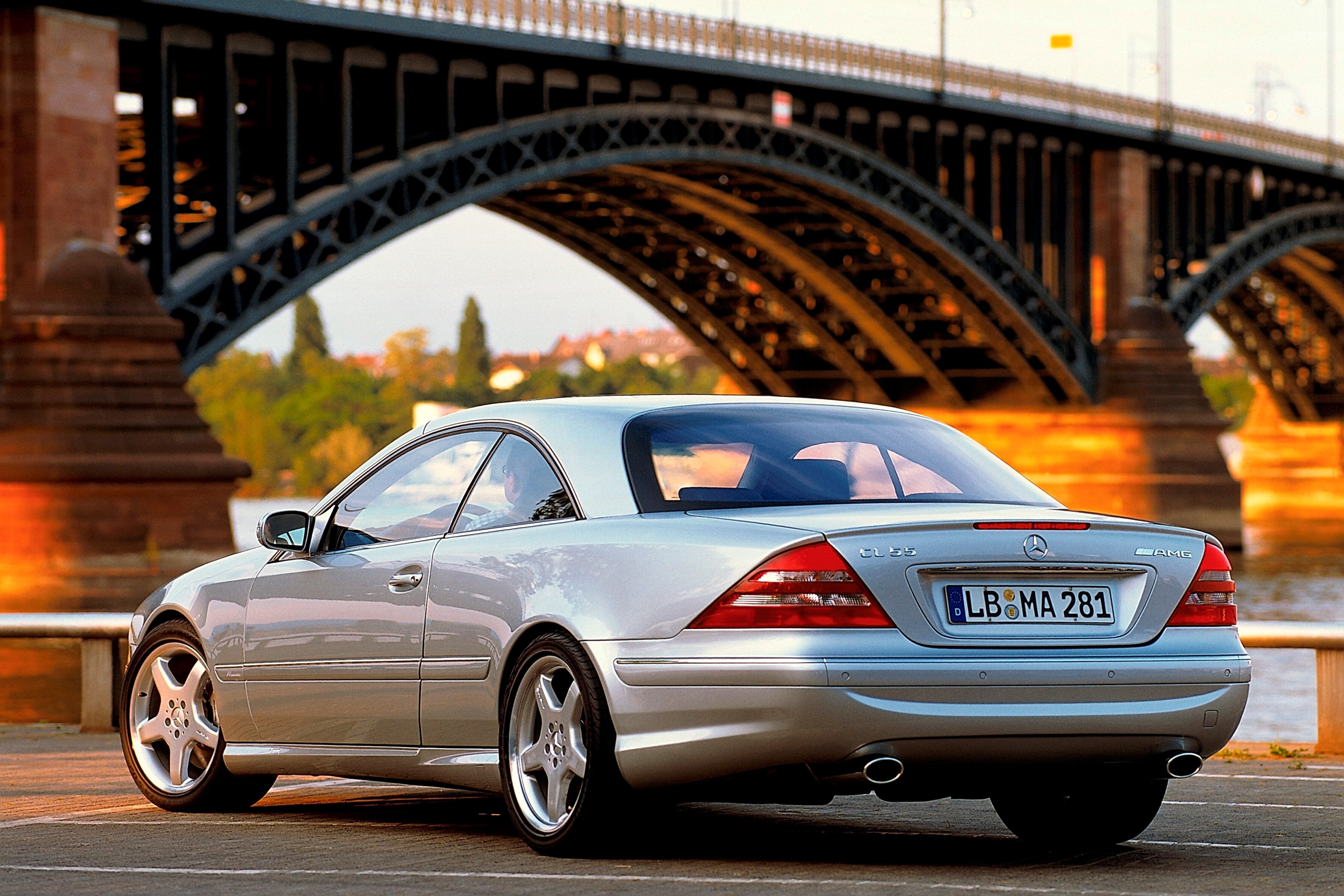 Автомобиль 55. Mercedes-Benz CL 55 AMG. Mercedes CL 55 AMG. CL 55 AMG. Mercedes CL AMG 2000.