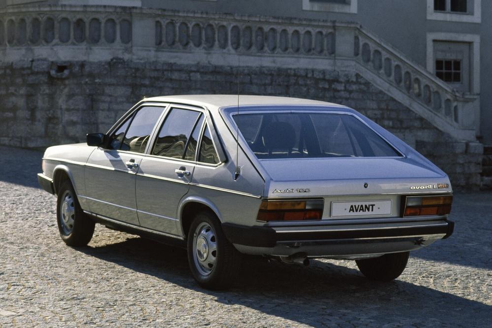 Audi 100 С2 (1977-1983) Avant хетчбэк