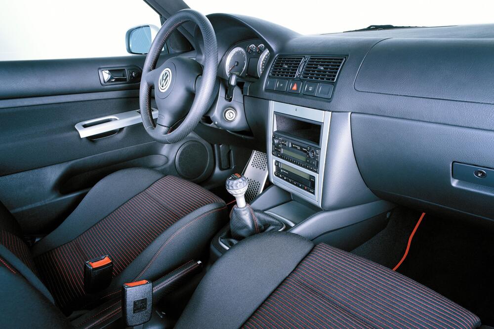 Volkswagen Golf GTI 4 поколение (2001-2003) Хетчбэк 3-дв.