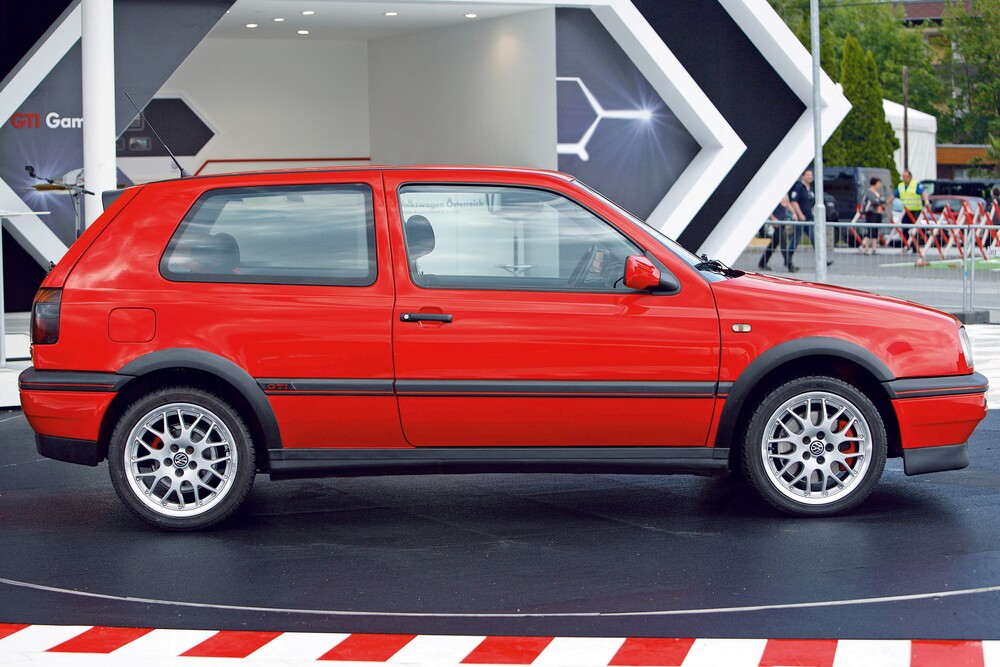 Volkswagen Golf GTI 3 поколение (1992-1997) Хетчбэк 3-дв.