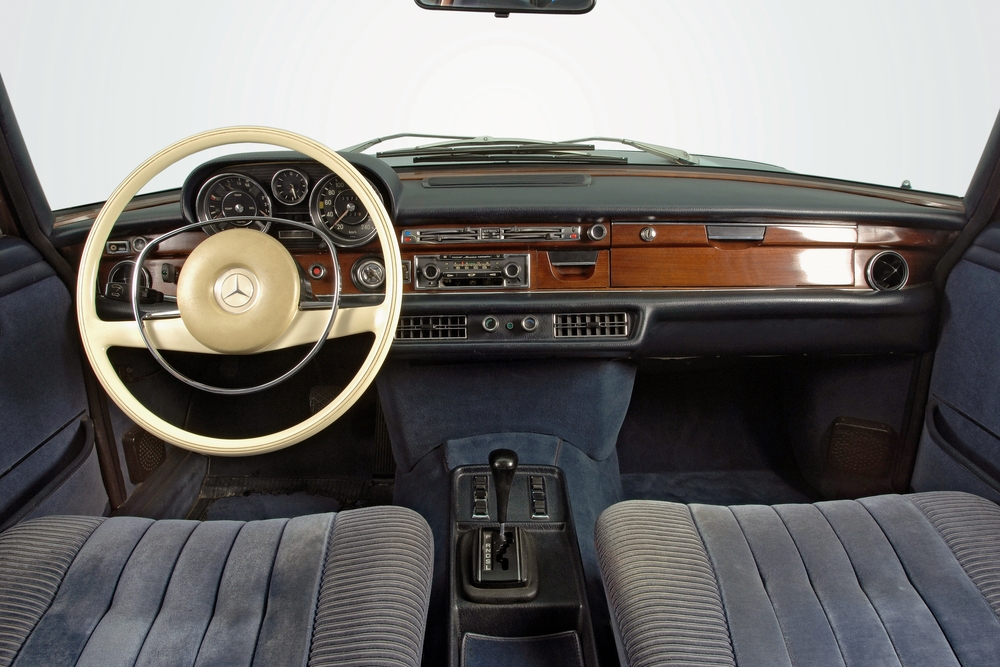 Mercedes-Benz W108 1 поколение (1965-1973) Седан интерьер 