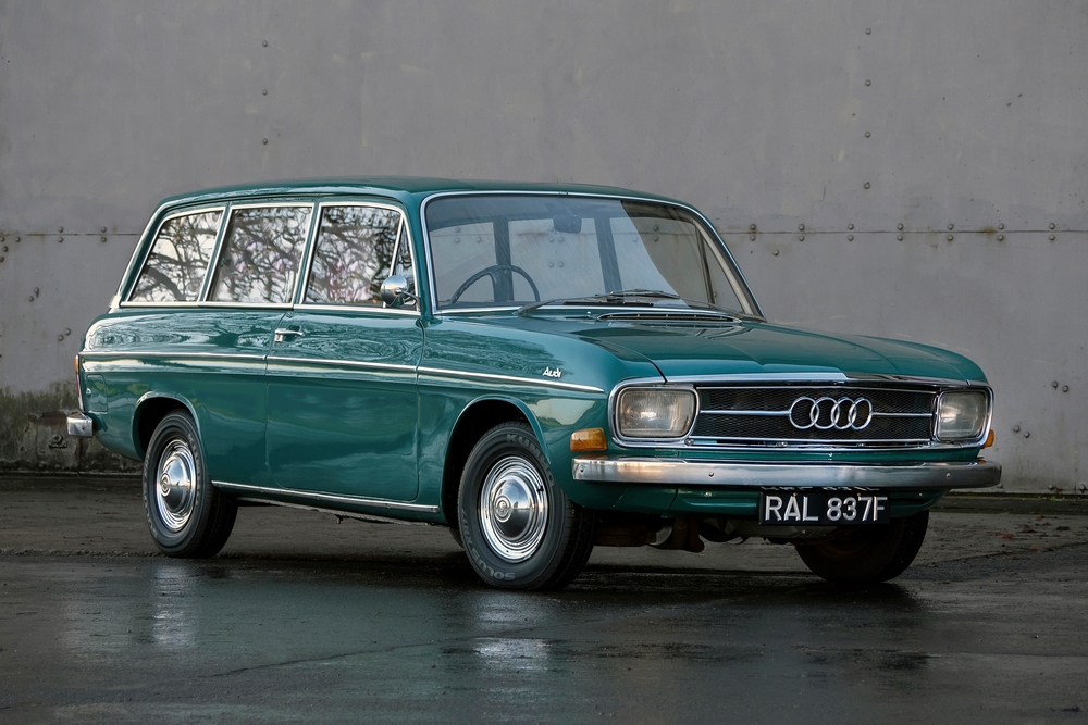 Audi F 103 1 поколение (1968-1972) универсал 