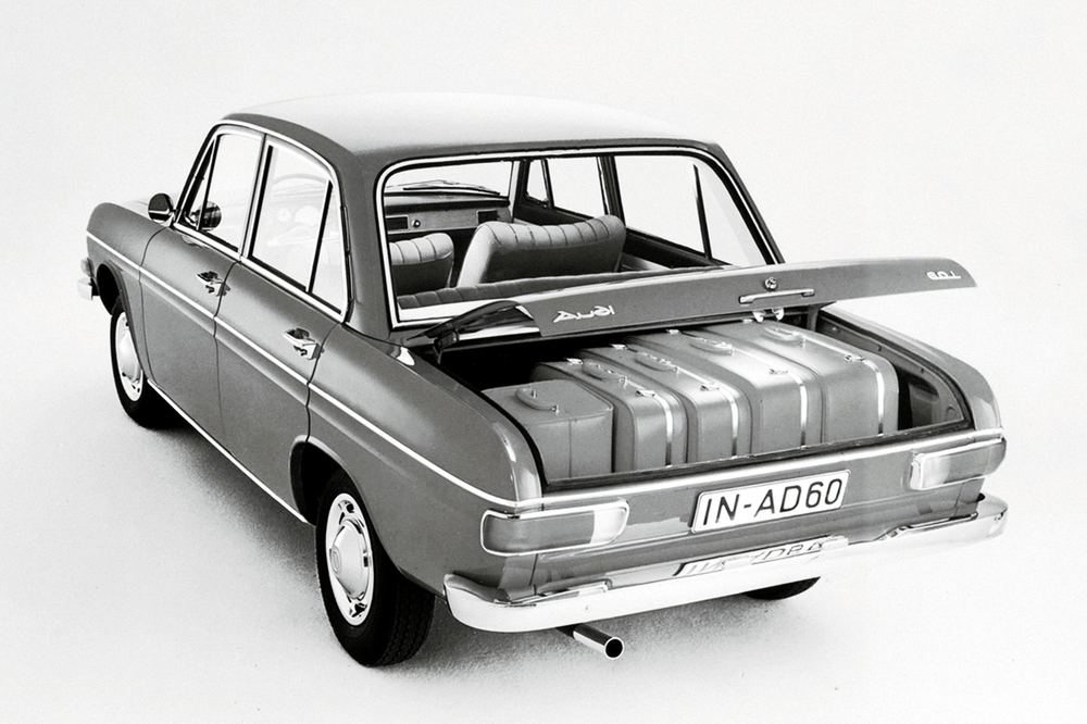 Audi F103 60 (1968-1972) седан