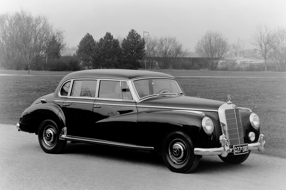 Mercedes-Benz W186 1 поколение (1951-1957) Седан