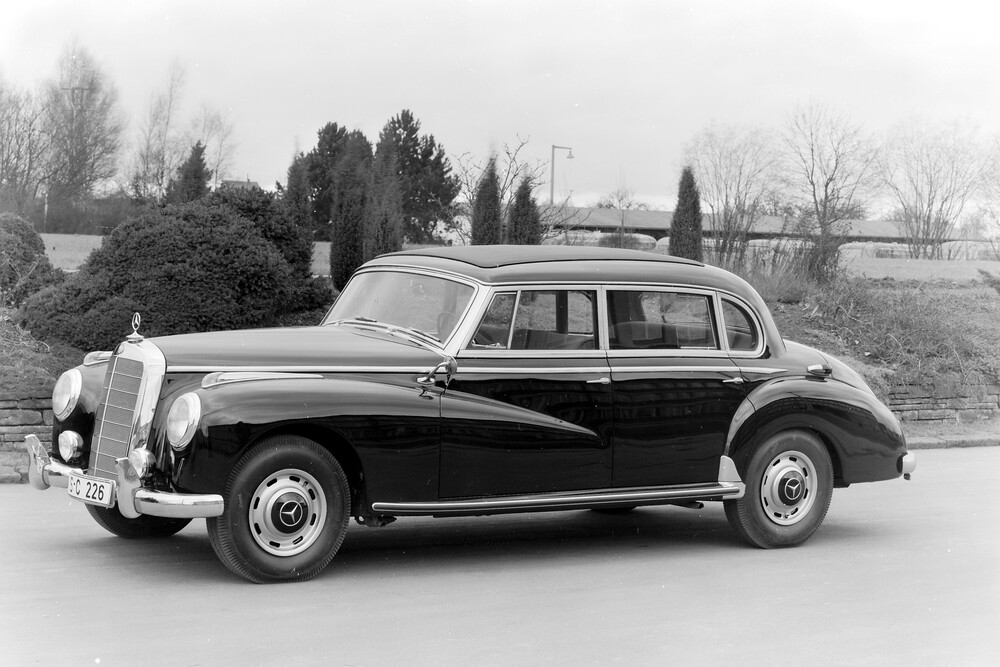Mercedes-Benz W186 1 поколение (1951-1957) Седан